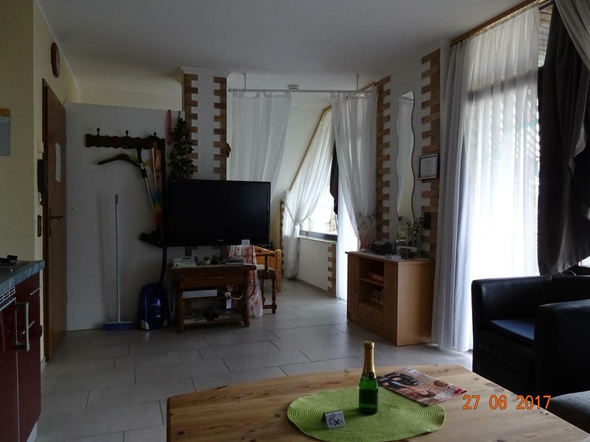 Stollhof Apartment *